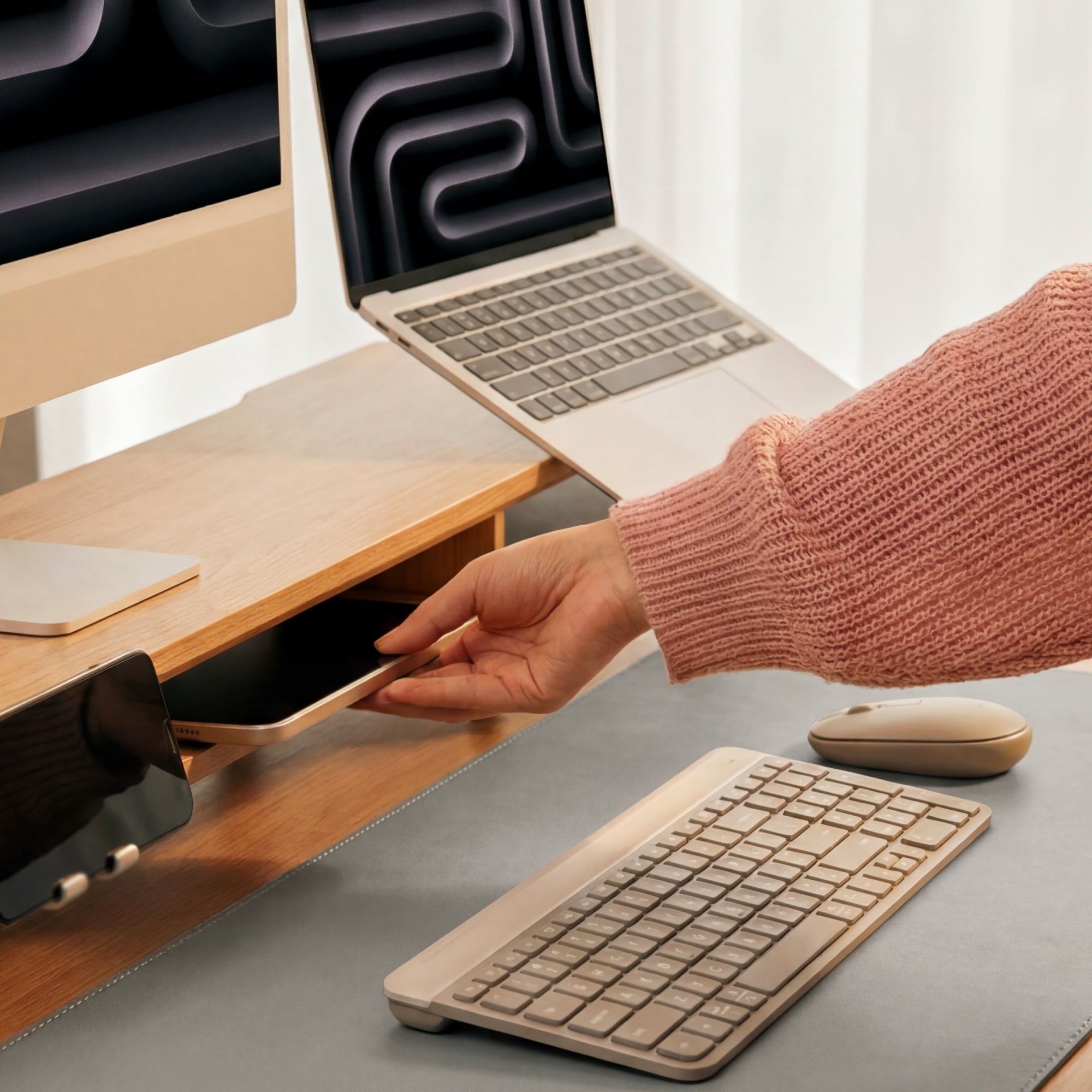Rodin Pro A311 Monitor Riser