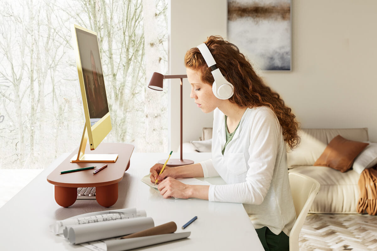 The Ultimate Guide for Women: How a Monitor Stand Elevates Your Desk’s Aesthetic