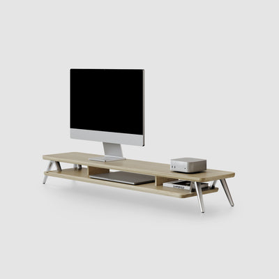 Color: Maple