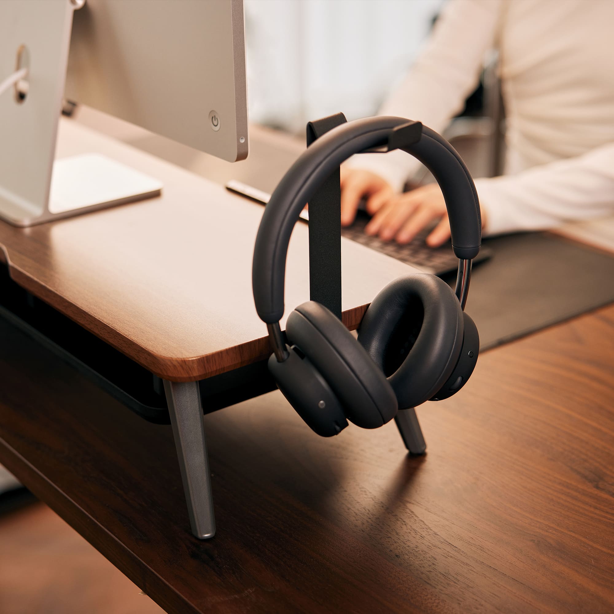 Rodin Pro A311 Monitor Riser