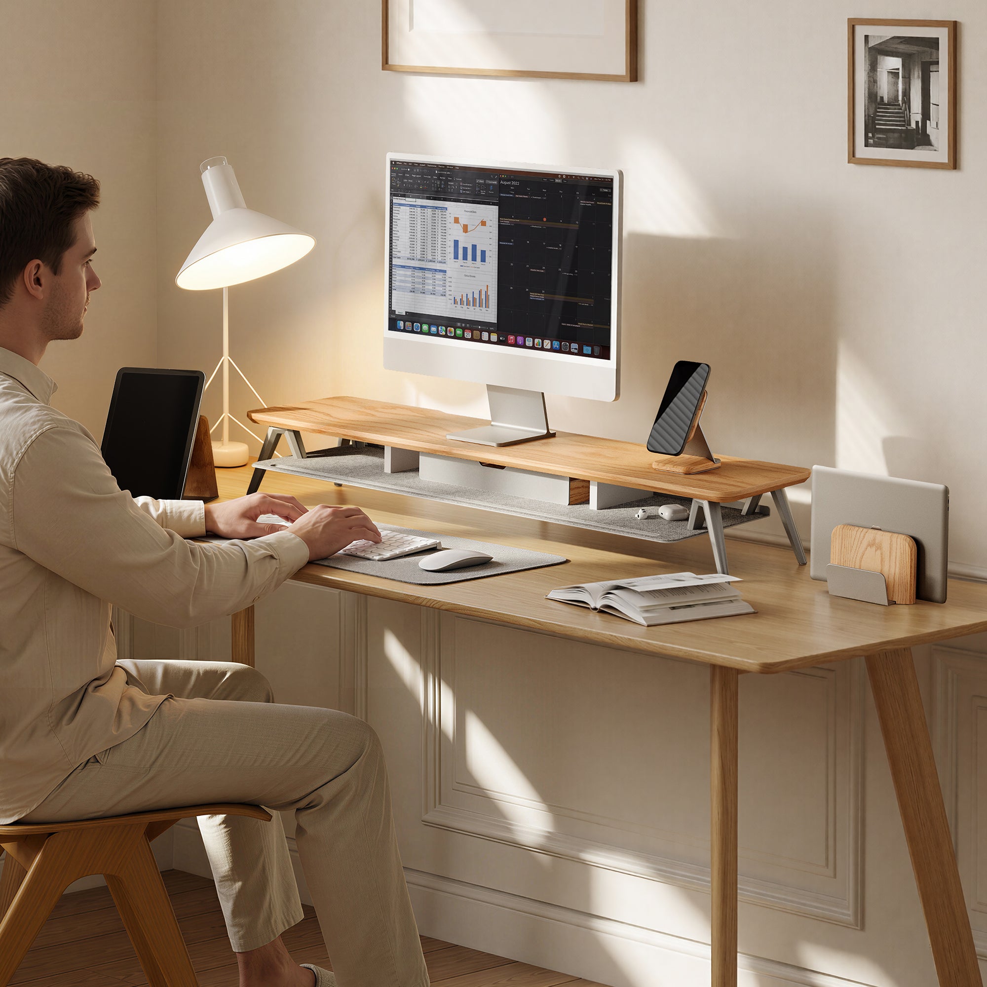 Rodin A520 Monitor Riser