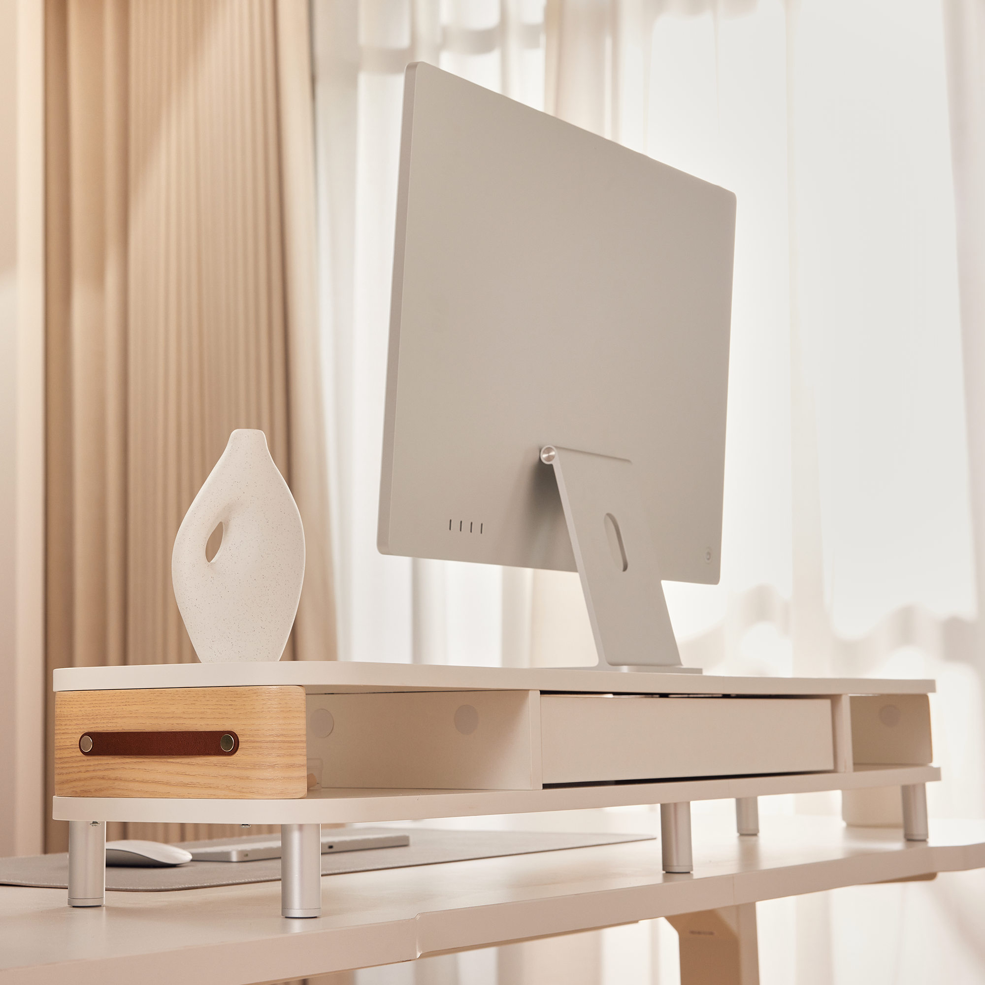 Bastion D510 Monitor Riser