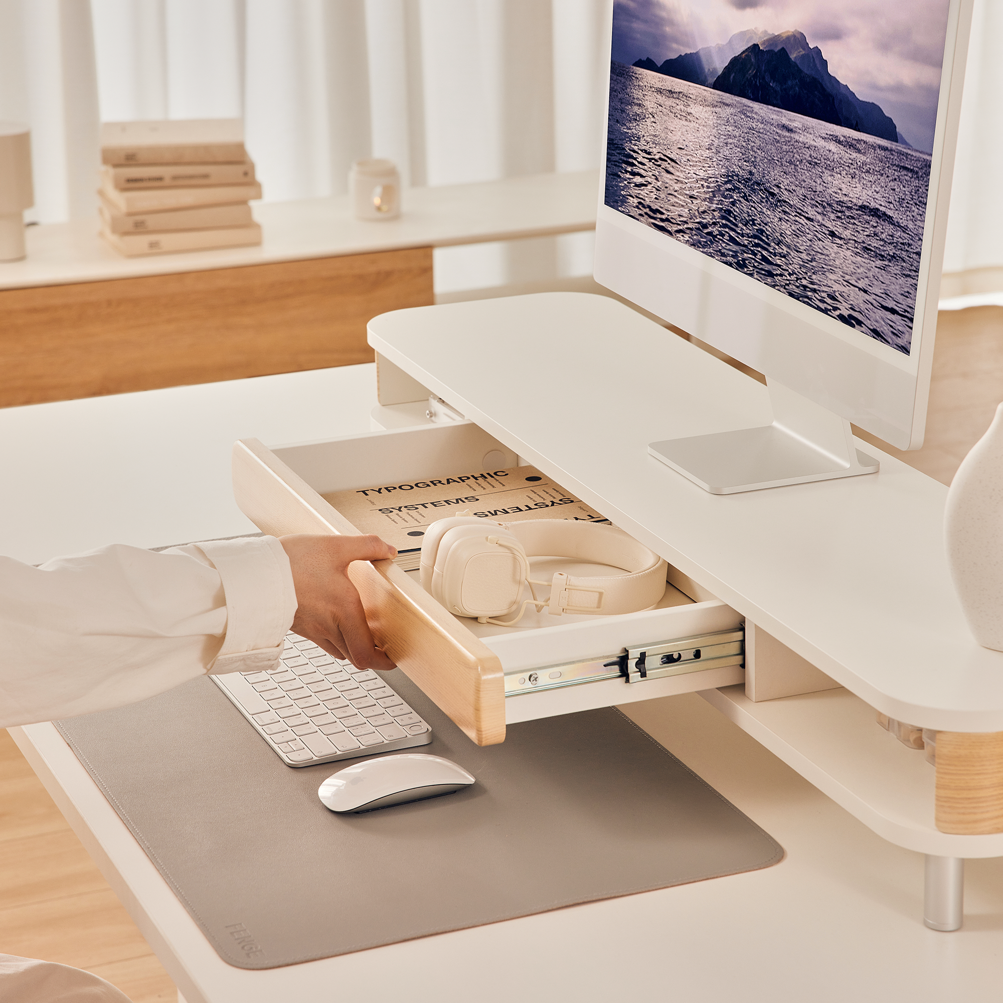 Bastion D510 Monitor Riser