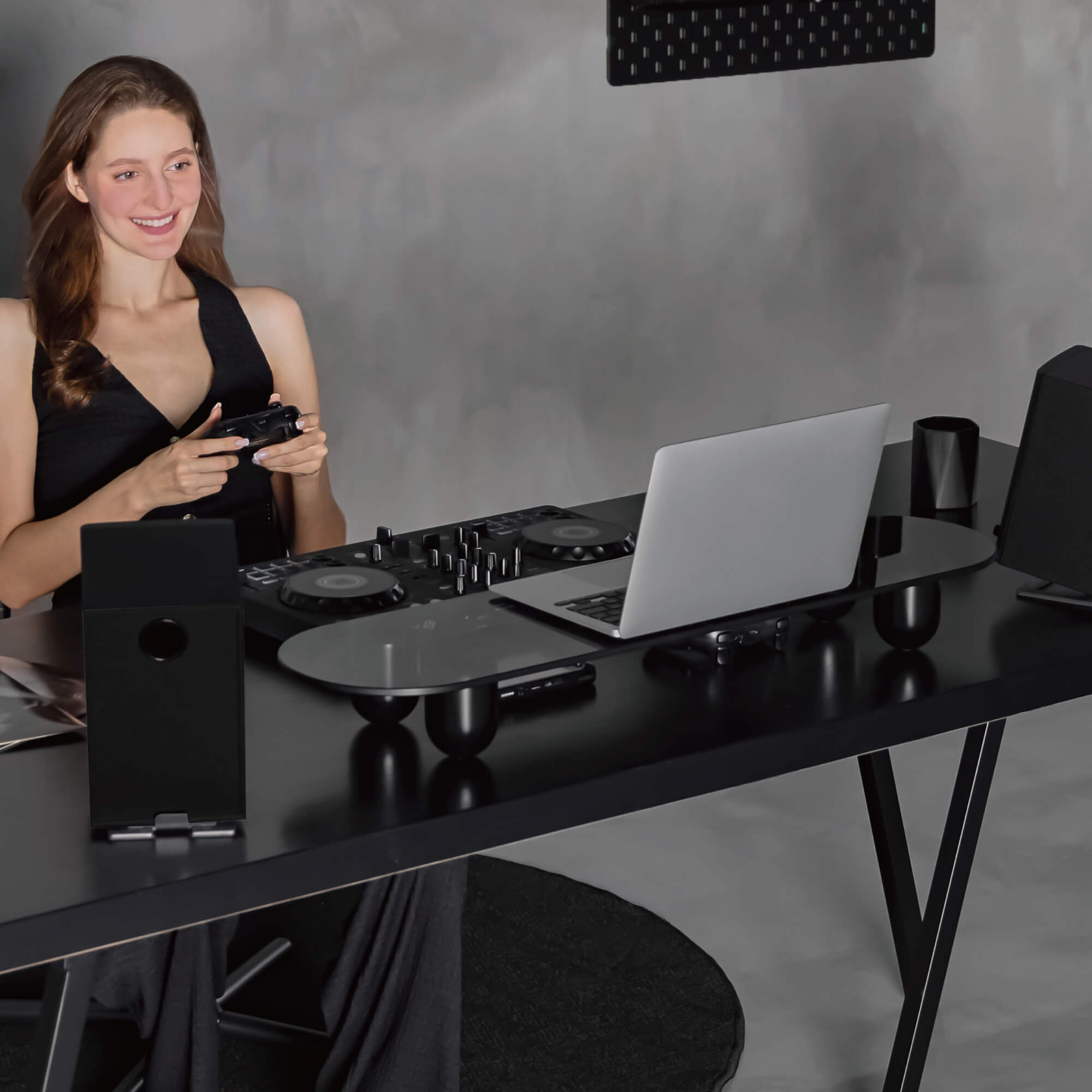 Nova H208 Monitor Riser