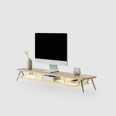 Color: Maple